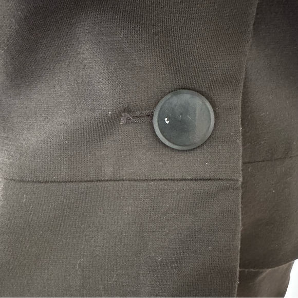 SANDRO Elegant Peplum Hem Blazer - Picture 9 of 10